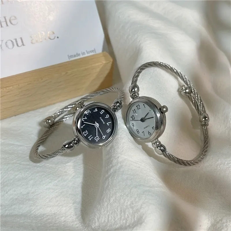 Cute Vintage Round Bangle Watch for Women