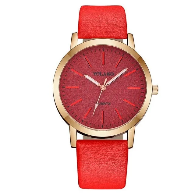 Elegant leather Strap watch