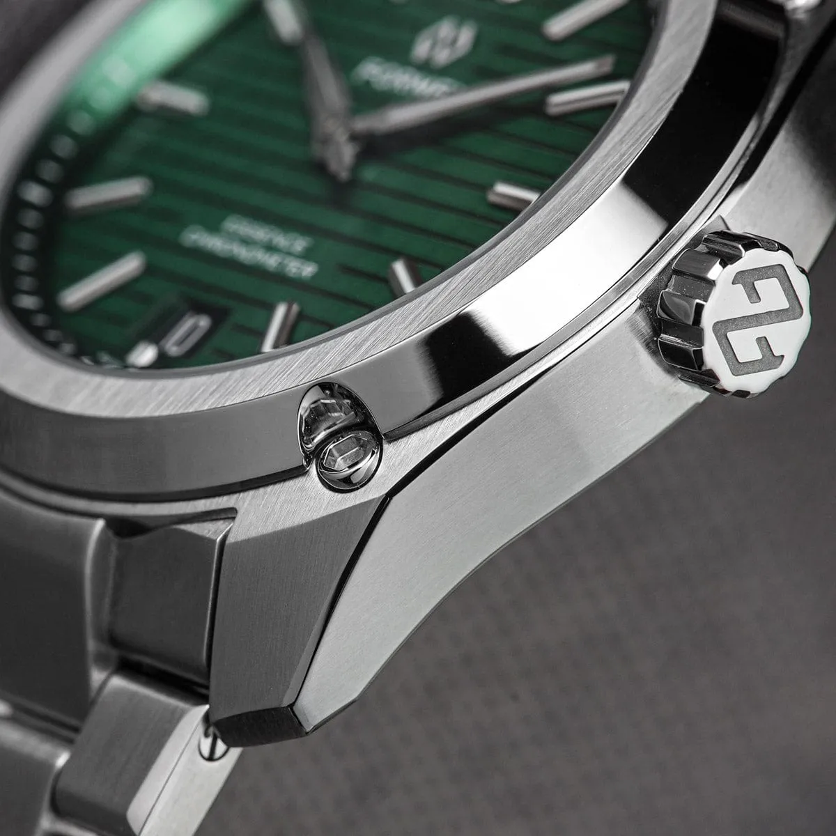 Formex Essence 39 Automatic Chronometer Watch - Green / Steel Bracelet