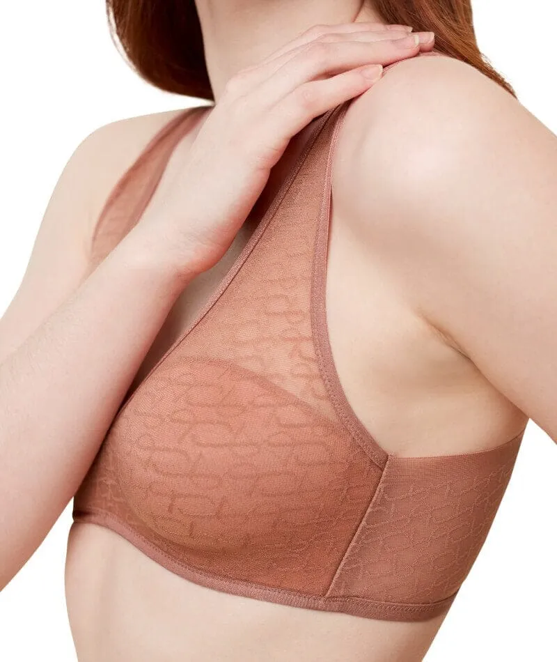 Triumph Signature Sheer Padded Wire-free Bra - Toasted Almond