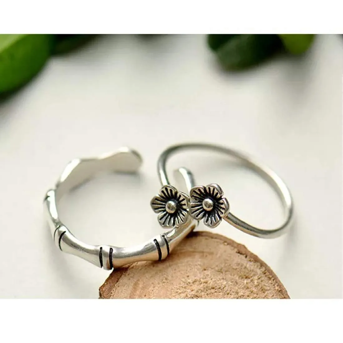 Yellow Chimes Antique Flower Design Oxidized Silver Adjustable Couple's Rings for Men and Women